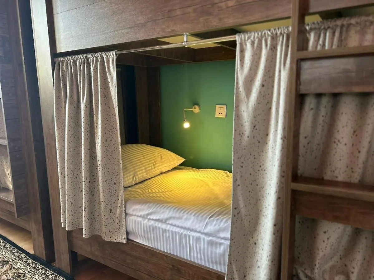 Hostel124 Baku 0*,
